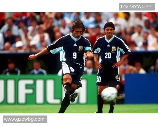 各大足球明星点球技巧与心理战揭秘分析